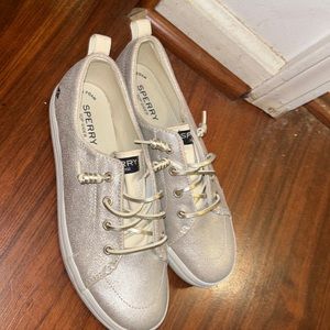 Sperry top sliders